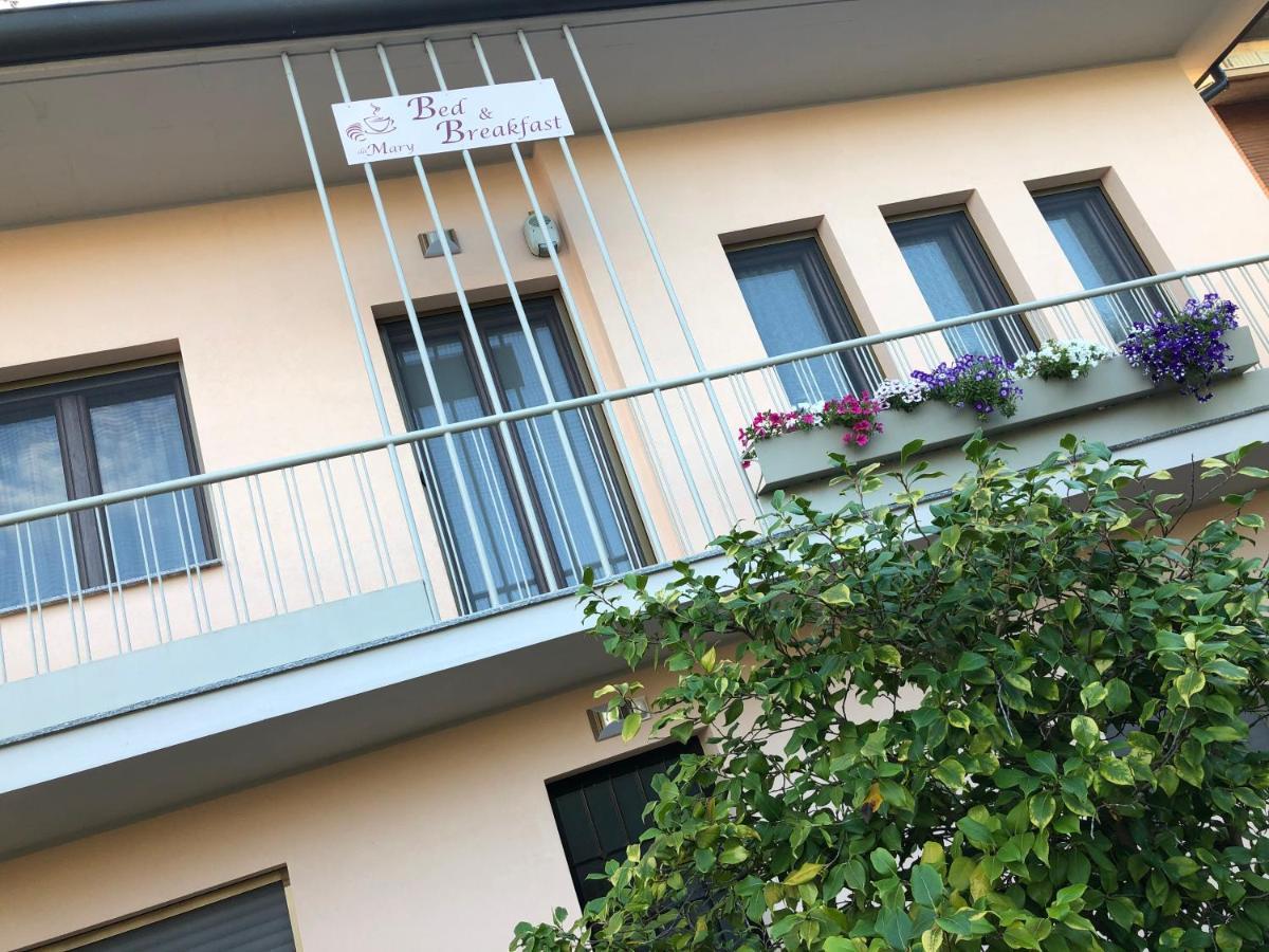 B&B Da Mary Magenta Eksteriør billede